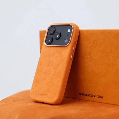 iPhone 18 Pro - Alcantara Case - Orange